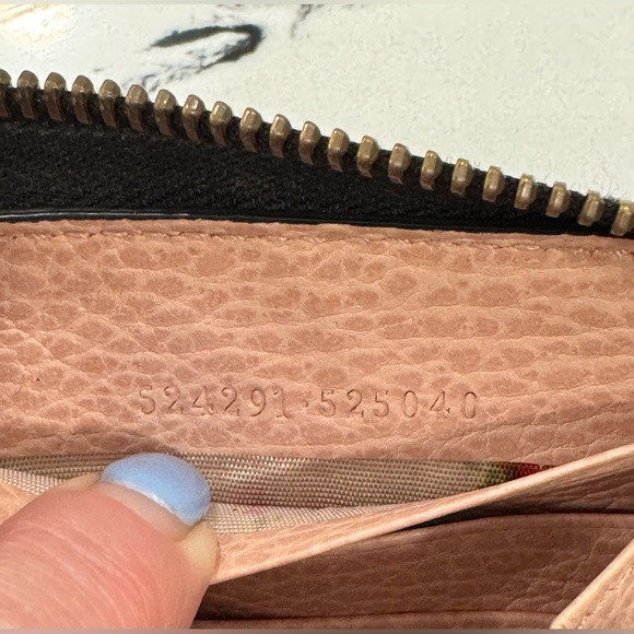 Gucci GG Marmont Bow Zip Around Wallet Black Leather Gold Logo - Picture 13 of 13